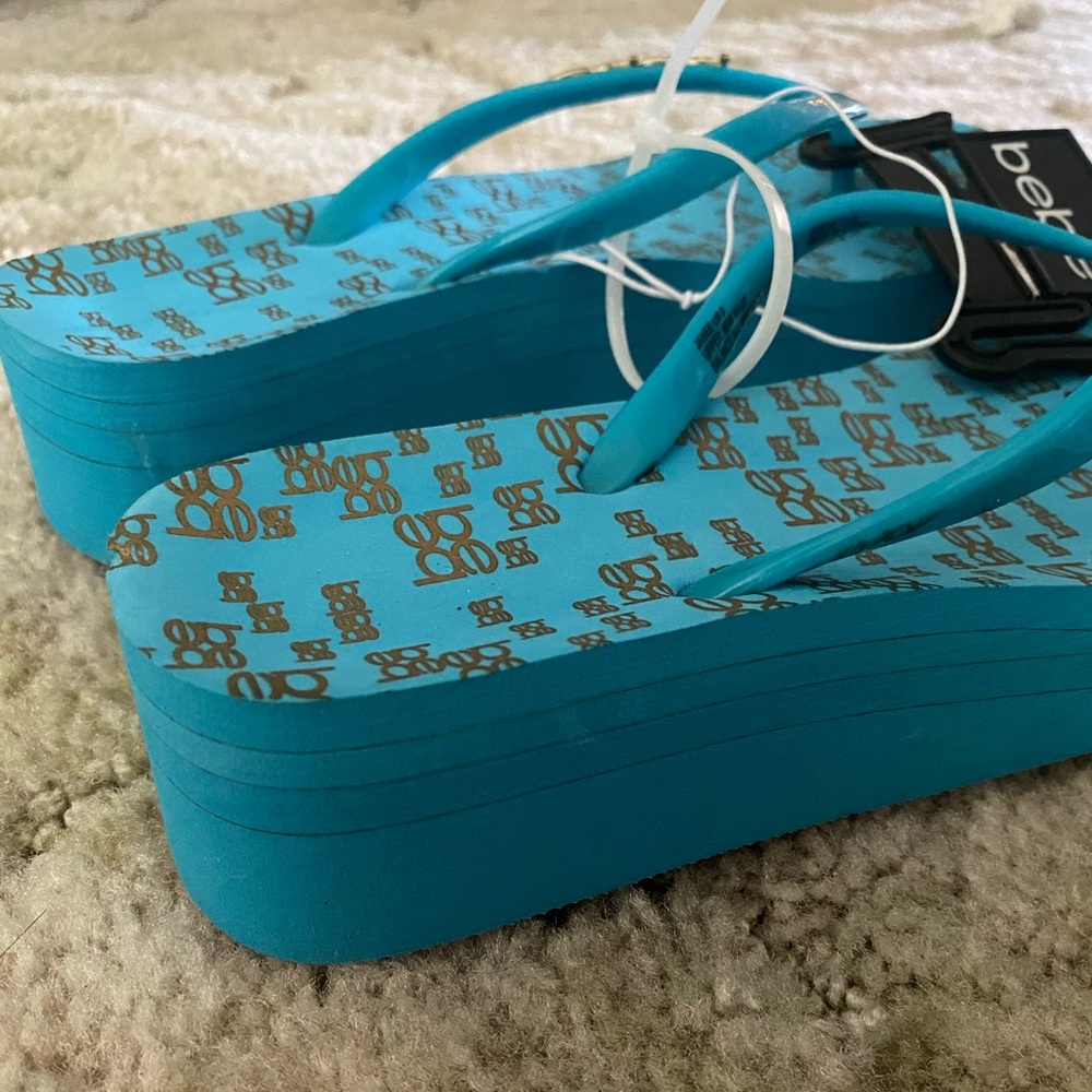 Bebe platform flip flops - Picture 4 of 4